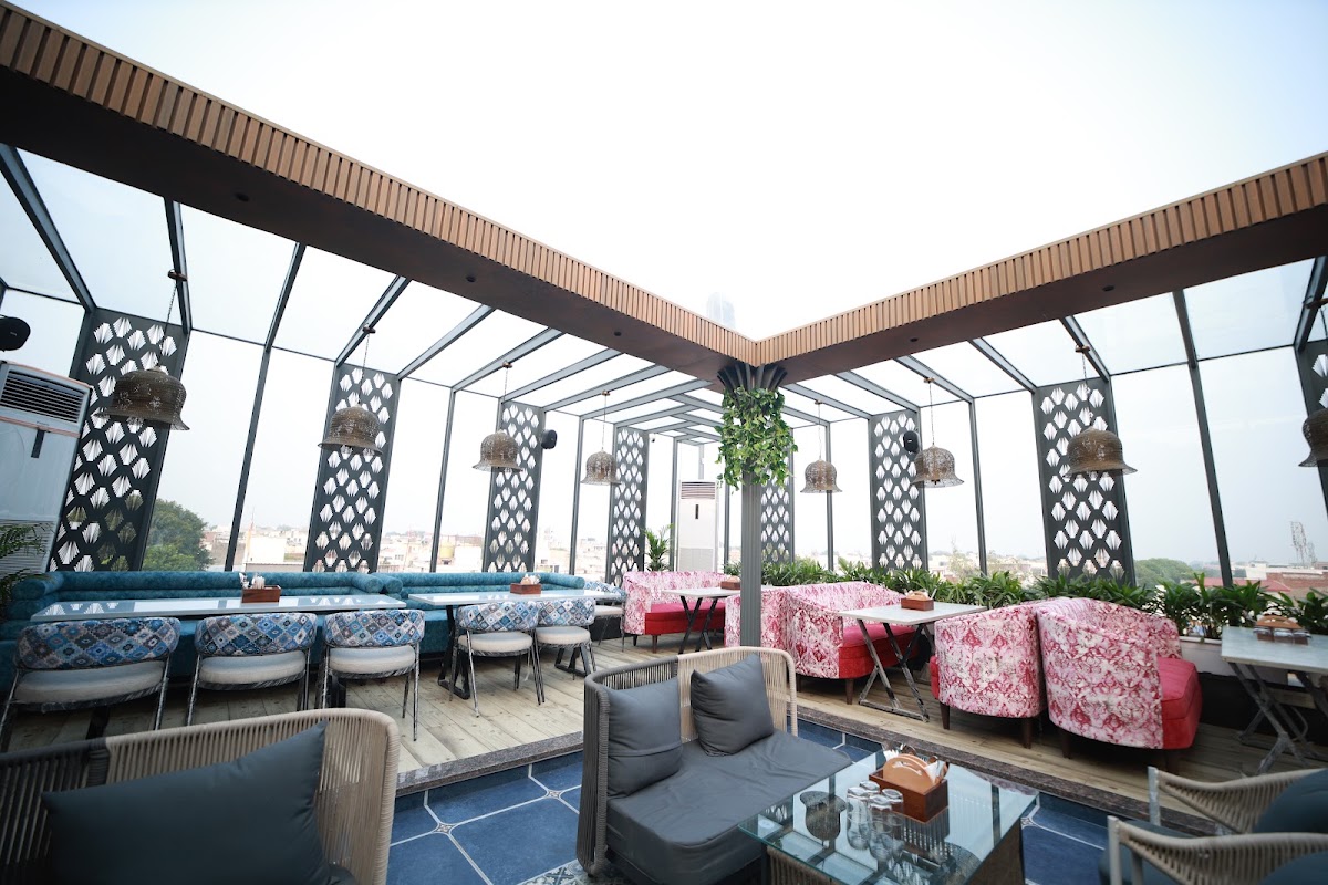 Altitude Rooftop Restaurant & Lounge