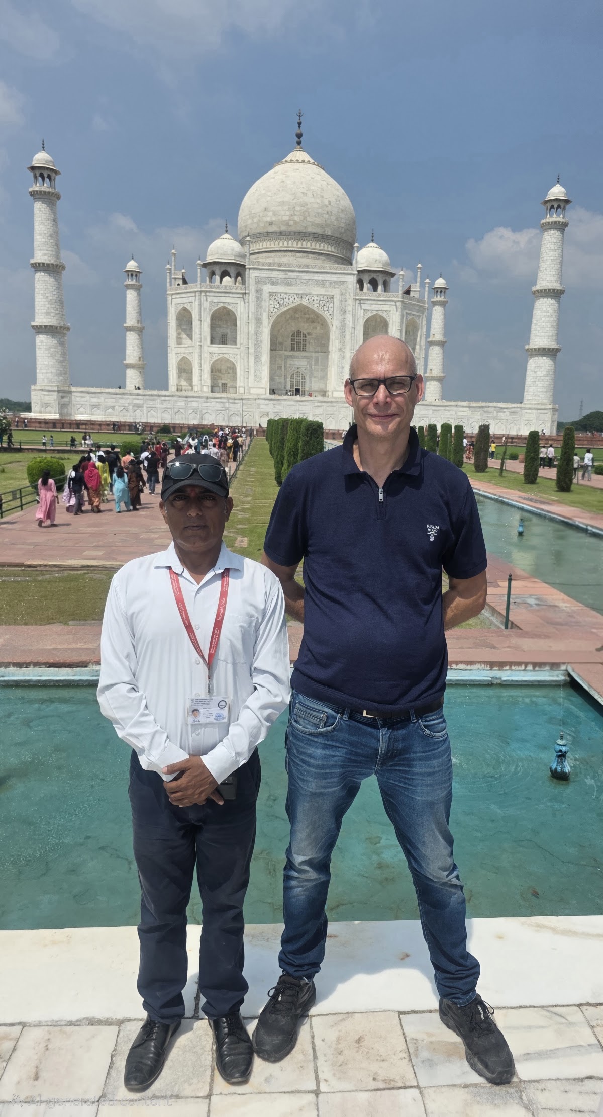 Taj Mahal Agra Tour Guide (Govt. approved) English & German family