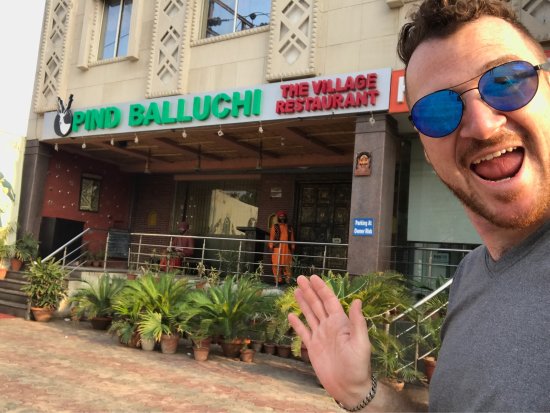 Pind Balluchi Agra | Best Veg - Non Veg Restaurant in Agra