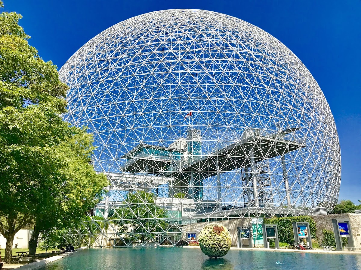 The Biosphere, Environment Museum