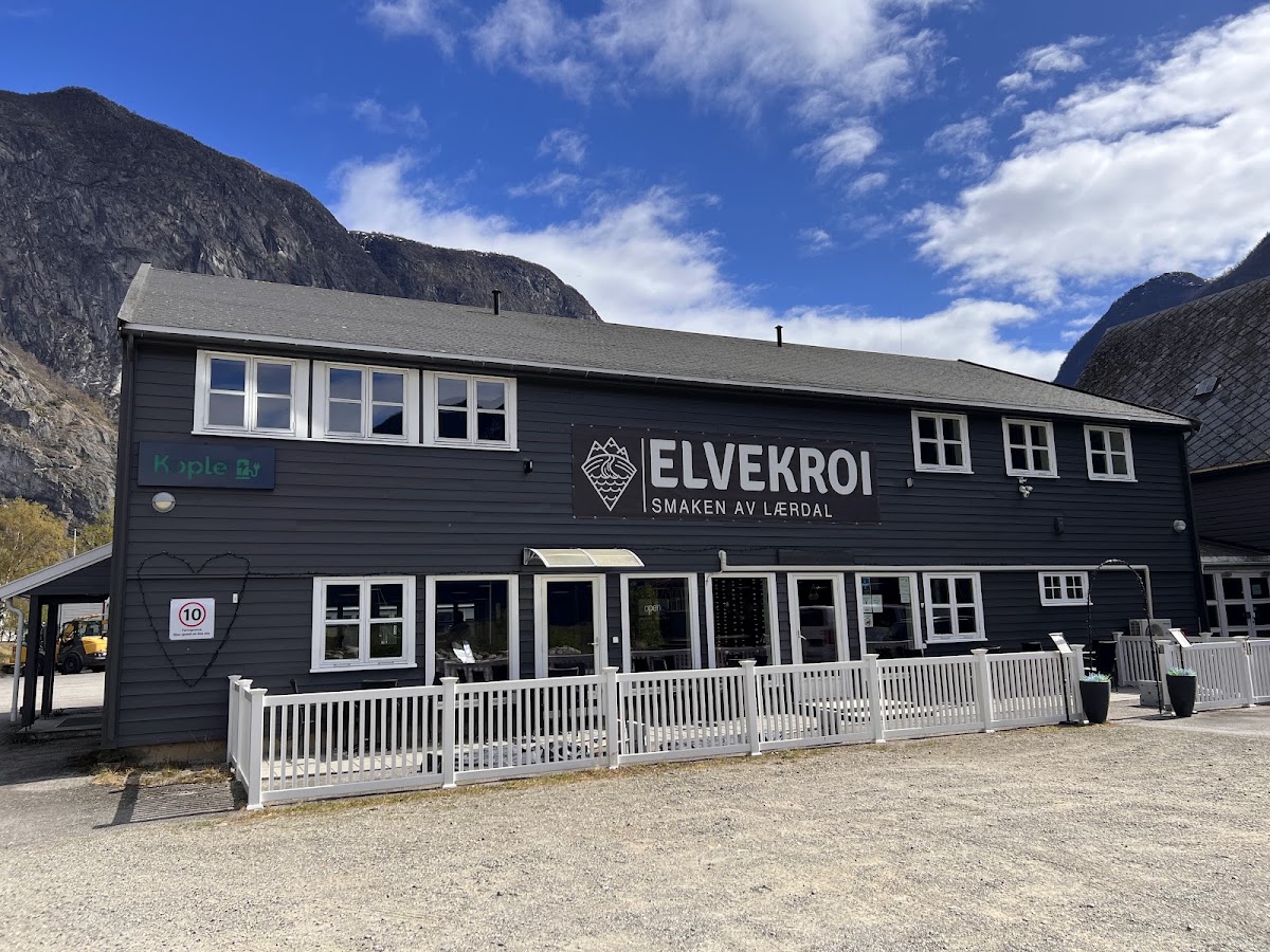 Elvekroi