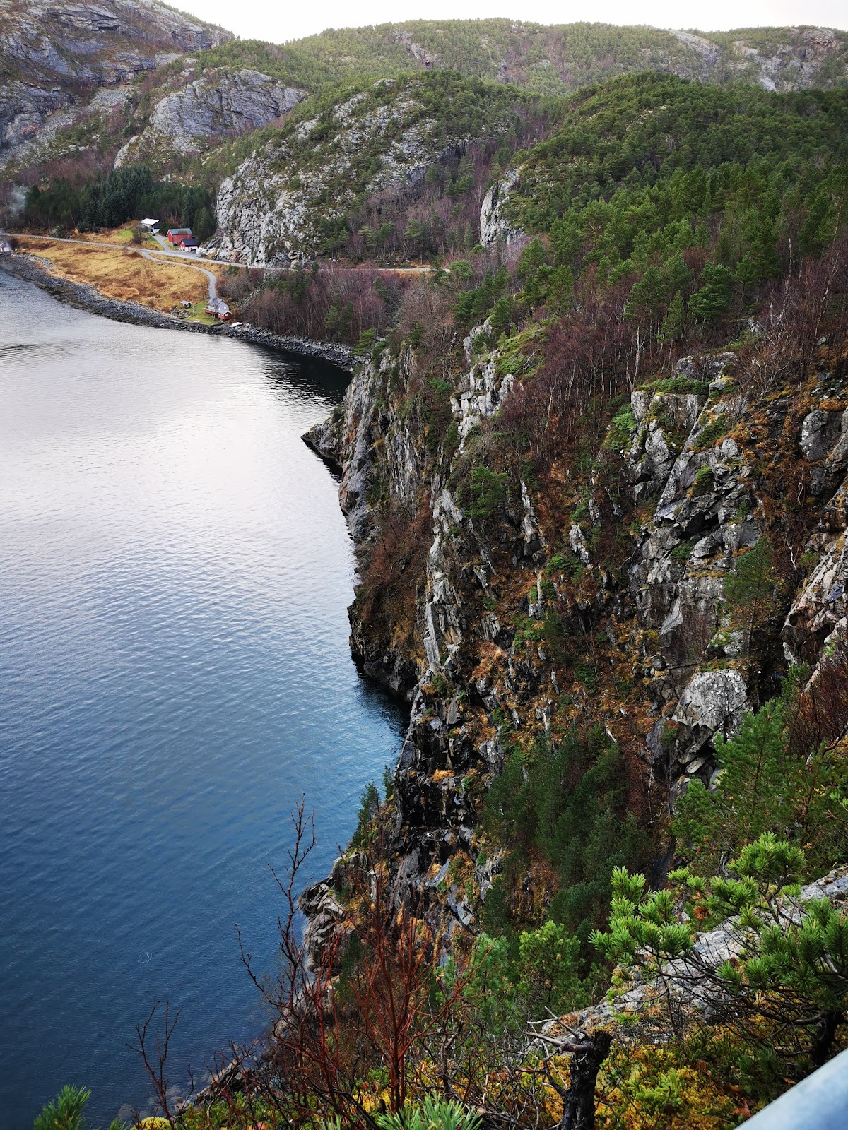 Rysdalsvatnet tunnel