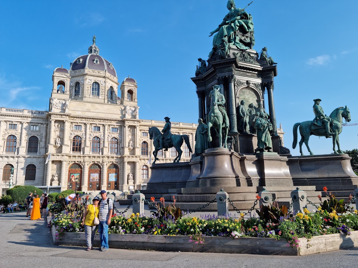 Maria-Theresien-Platz