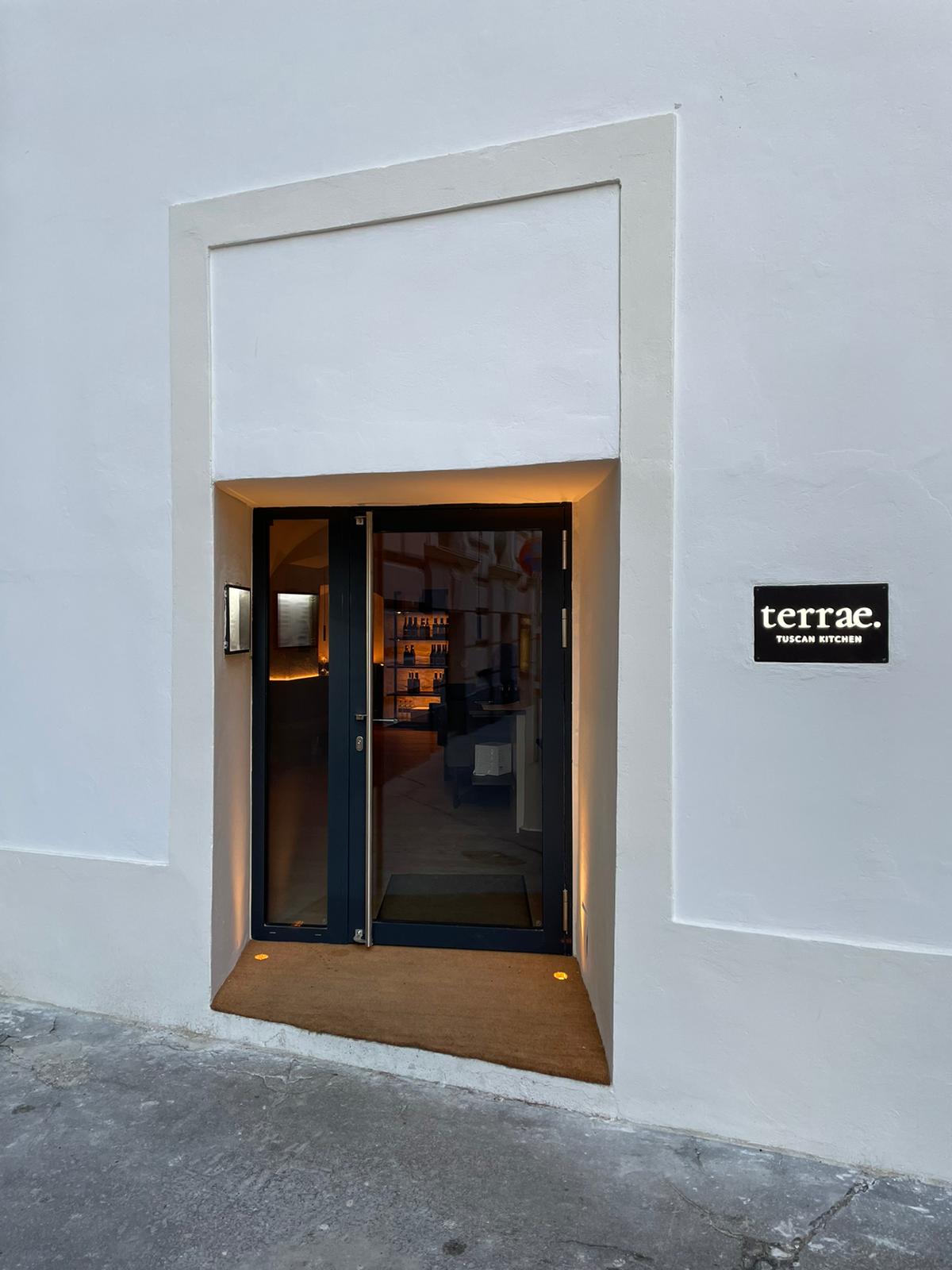 Terrae. tuscan kitchen