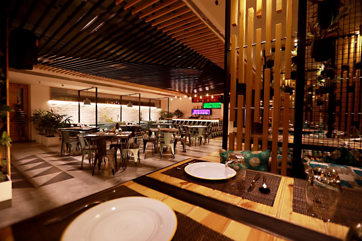 Aasman Restaurant