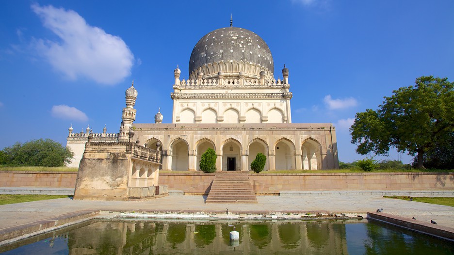 Qutb Shahi tombs
