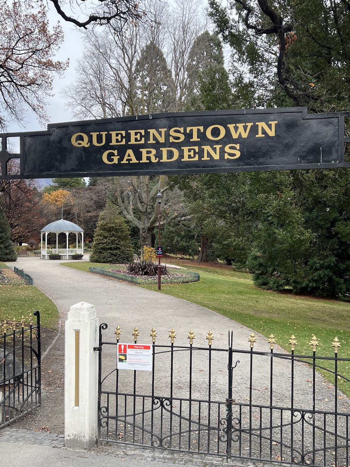 Queenstown Gardens